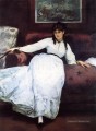 Le portrait de repos de Berthe Morisot Édouard Manet